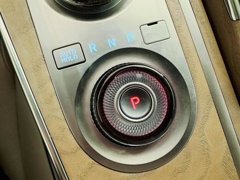 Certified 2023 Genesis GV80 2.5T w/ Prestige Package image 21