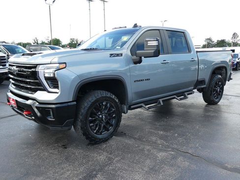 New 2025 Chevrolet Silverado 2500 LT w/ Trail Boss Package AWD/4WD image 9