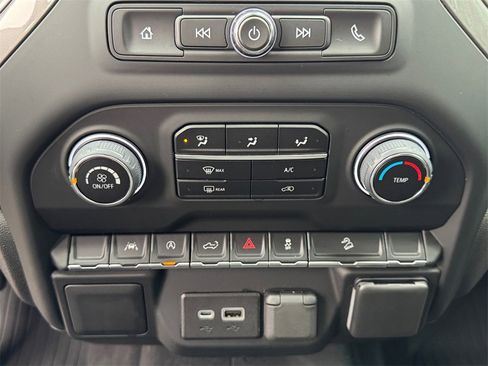 Used 2023 Chevrolet Silverado 1500 Custom Trail Boss image 20