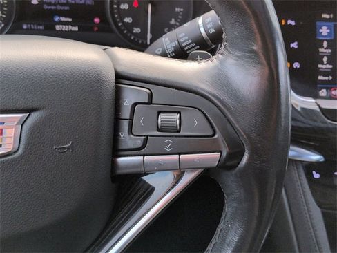 Used 2020 Cadillac XT6 Premium Luxury image 14