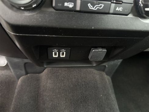 Used 2020 Ford F150 XLT w/ Equipment Group 301A Mid image 26