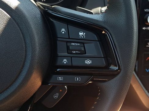 Certified 2025 Subaru Forester Touring AWD/4WD image 25