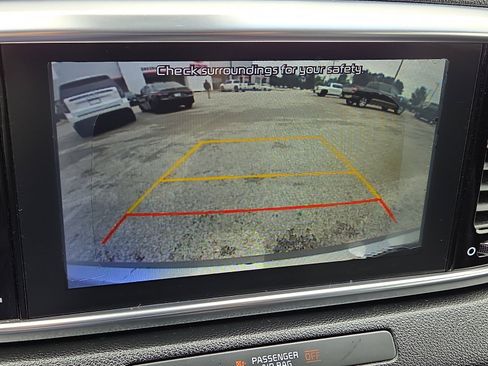 Used 2020 Kia Sportage EX FWD image 18