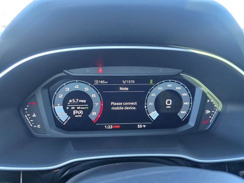 Used 2022 Audi Q3 2.0T Premium w/ Black Optic Sport Package image 7