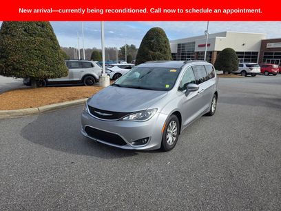 Used 2017 Chrysler Pacifica Touring-L