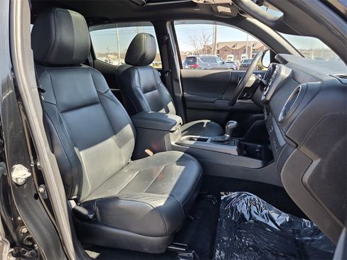 Used 2023 Toyota Tacoma TRD Sport w/ TRD Premium Sport Package image 12