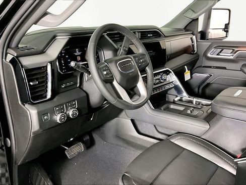 New 2026 GMC Sierra 3500 Denali w/ Denali Reserve Package AWD/4WD image 8