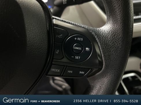 Used 2022 Toyota Corolla LE image 19