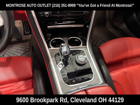 Used 2019 BMW M850i xDrive Convertible w/ M Carbon Exterior Package AWD/4WD image 23
