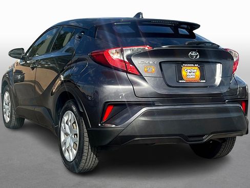Used 2020 Toyota C-HR LE image 11