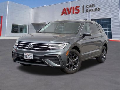 Used 2024 Volkswagen Tiguan SE