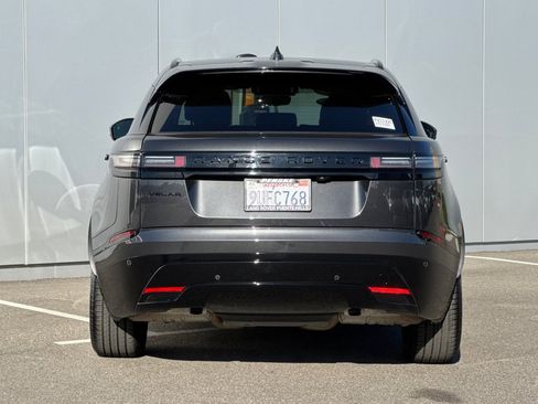 Certified 2025 Land Rover Range Rover Velar Dynamic SE image 4