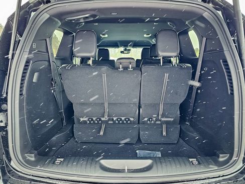 New 2026 Chrysler Pacifica Select FWD image 34