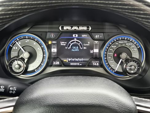 Used 2021 RAM 1500 Limited AWD/4WD image 28
