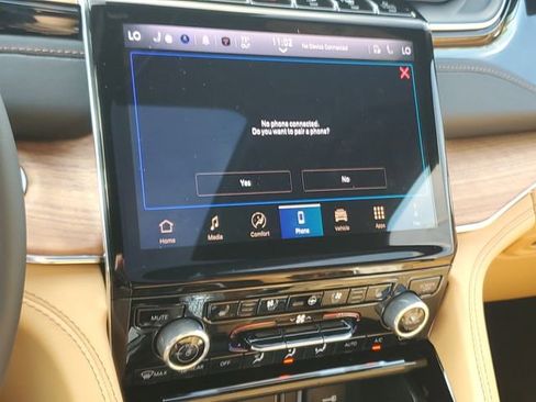 New 2025 Jeep Grand Cherokee L Summit image 11