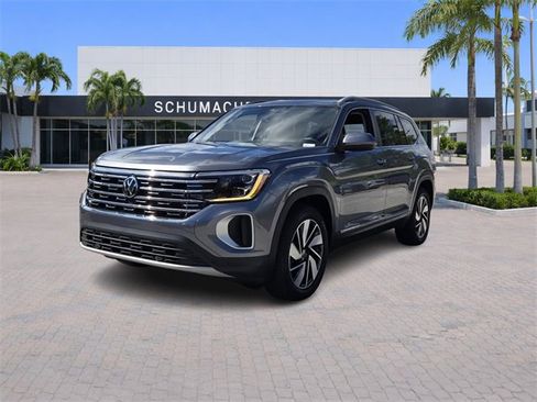 Certified 2025 Volkswagen Atlas SEL image 3