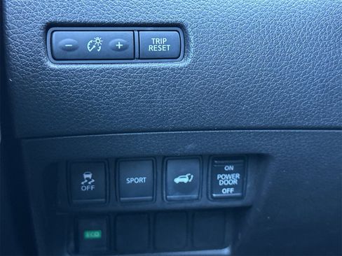 Used 2015 Nissan Rogue SL image 31