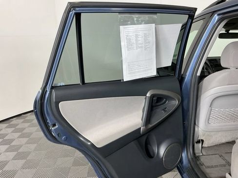 Used 2007 Toyota RAV4 Limited AWD/4WD image 22