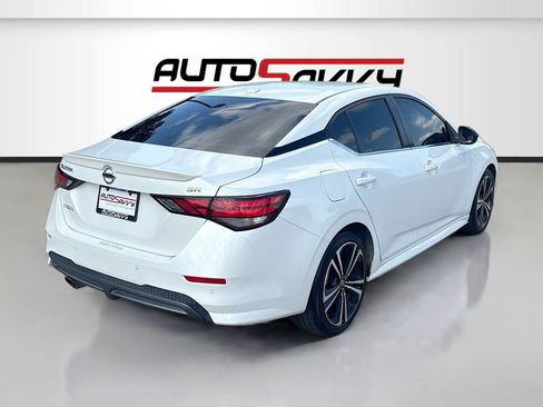 Used 2023 Nissan Sentra SR FWD image 7