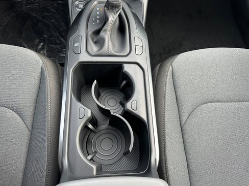 New 2025 Kia K4 LX image 30