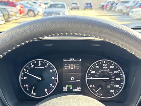 Certified 2025 Subaru Outback Limited image 33