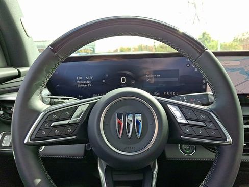 New 2026 Buick Enclave Avenir w/ Super Cruise Package image 16