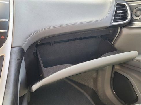 Used 2019 Lincoln Nautilus Reserve w/ Cargo Utility Package image 23