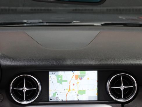 Used 2013 Mercedes-Benz SLK 250 image 50