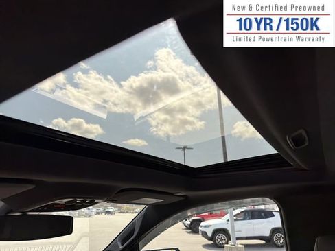 Used 2024 Chevrolet Colorado ZR2 image 14