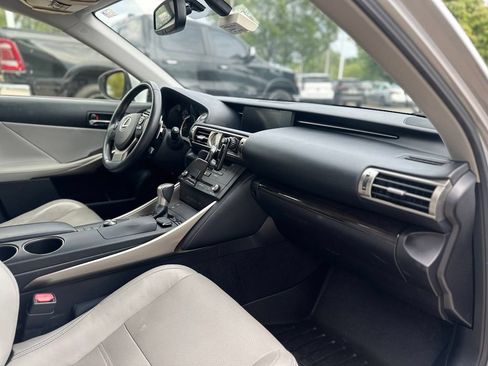 Used 2015 Lexus IS 350 AWD w/ Luxury Package image 10