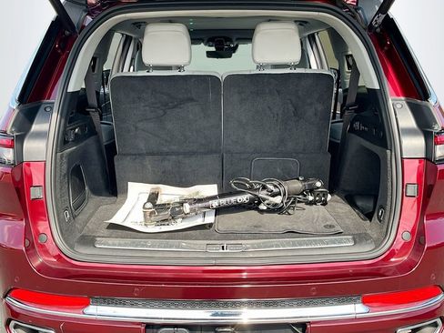 Certified 2022 Jeep Grand Cherokee L Overland w/ Advanced Protech Group III image 28