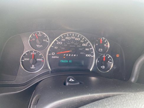 Used 2014 Chevrolet Express 3500 Extended image 22