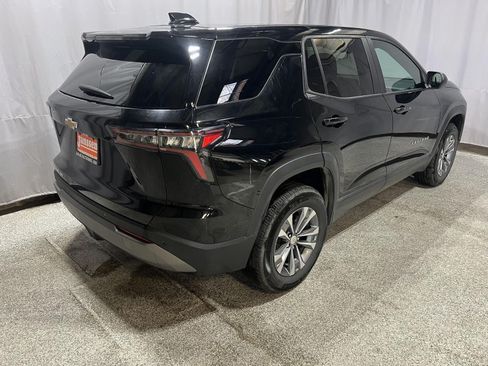 Used 2025 Chevrolet Equinox LT AWD/4WD image 8