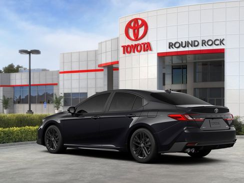 New 2026 Toyota Camry SE FWD image 6
