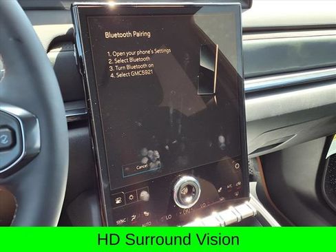 New 2026 GMC Terrain AT4 w/ Technology Package II AWD/4WD image 11