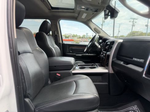 Used 2017 RAM 2500 Laramie w/ Sport Appearance Group AWD/4WD image 25