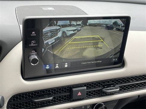 New 2026 Honda HR-V LX image 16
