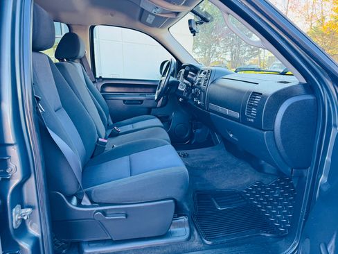 Used 2011 Chevrolet Silverado 1500 LT w/ All-Star Edition image 41