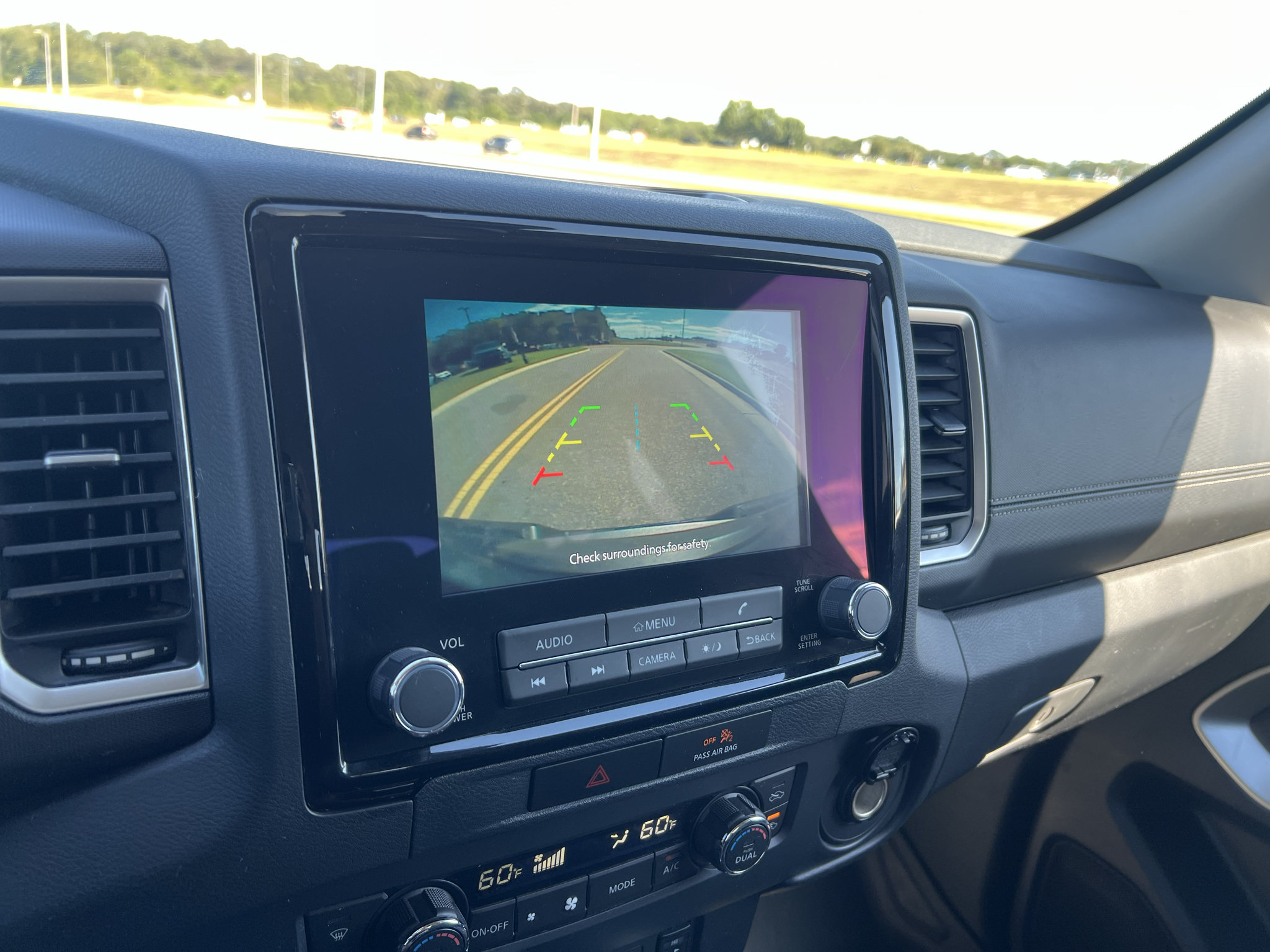 Used 2019 Nissan Titan PRO-4X w/ Pro-4x Convenience Package AWD/4WD image 23