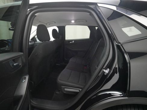 Used 2023 Ford Escape Active w/ Tech Pack #2 AWD/4WD image 18