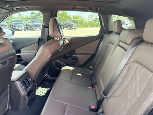 Used 2026 BMW X3 xDrive30i w/ M Sport Package AWD/4WD image 25