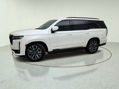 Used 2021 Cadillac Escalade Sport w/ Driver Assist Tech Package AWD/4WD image 15