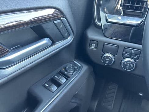 Used 2025 GMC Sierra 1500 Elevation RWD image 40