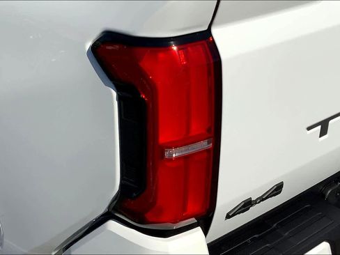 Used 2024 Toyota Tacoma SR5 image 14