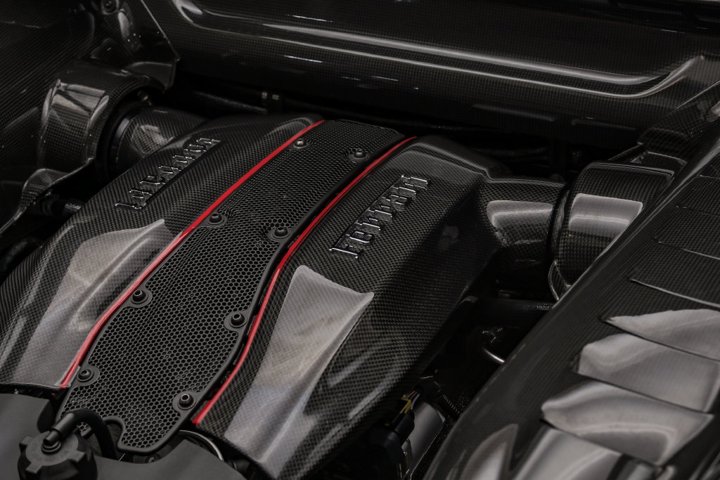 Used 2019 Ferrari 488 Pista Coupe RWD image 46