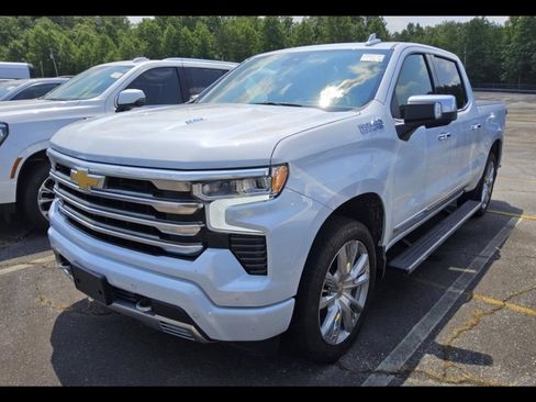 Used 2026 Chevrolet Silverado 1500 High Country AWD/4WD image 5