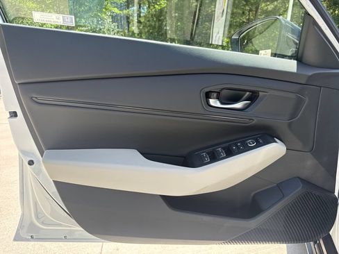 Certified 2026 Honda Accord SE image 14