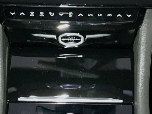 New 2026 Jeep Grand Cherokee Limited w/ Limited Altitude Package AWD/4WD image 12
