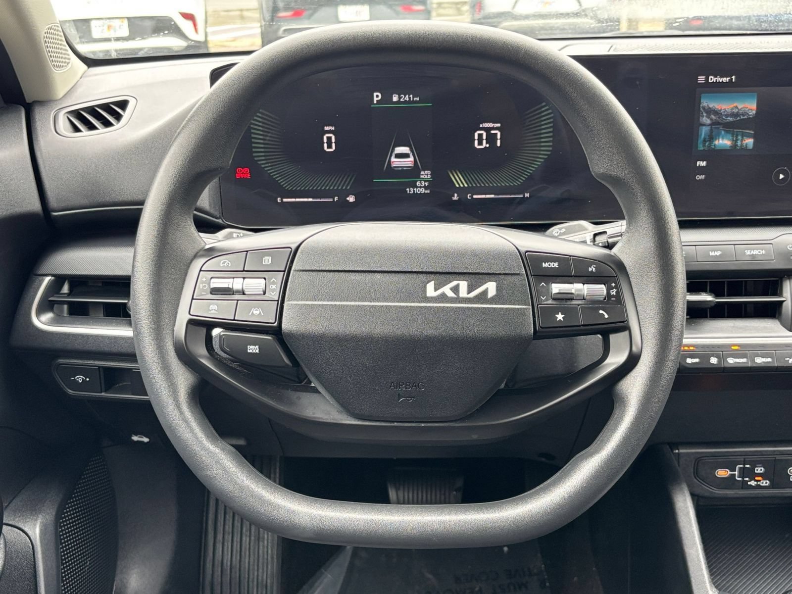 Used 2026 Kia K4 FWD image 24