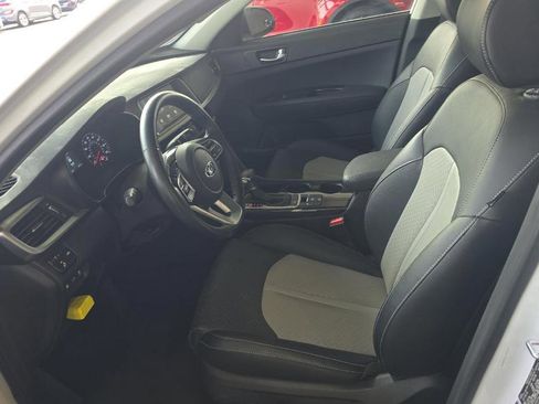 Used 2019 Kia Optima EX image 8